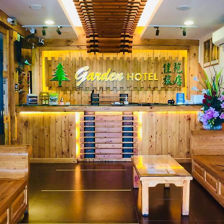 Semerah Garden Hotel Pontian Kecil Bagian luar foto